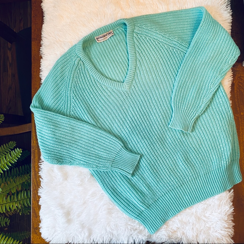 Retrospective Vintage Knit Sweater